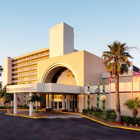 Doubletree Suites By Hilton Melbourne Beach Oceanfront Exterior foto